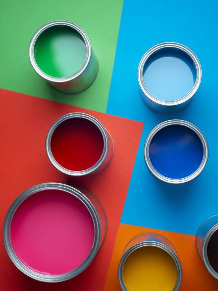 top-view-paint-can